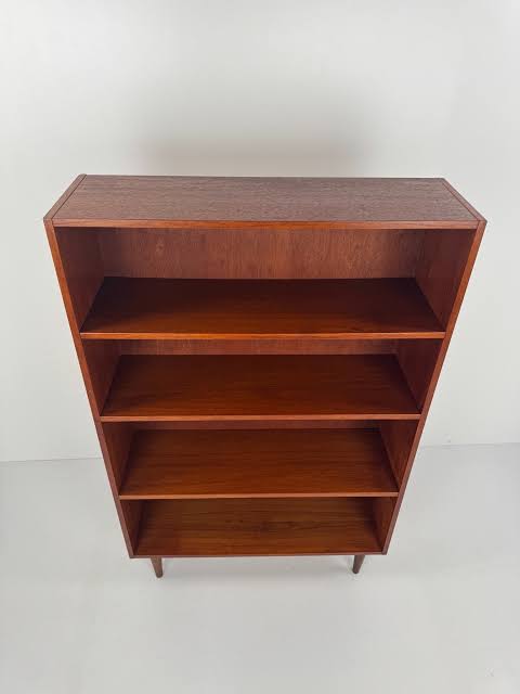 Shelve